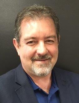 Robert Aikins